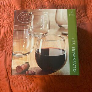 Dash of That 4pc. stemless glasses set NIB